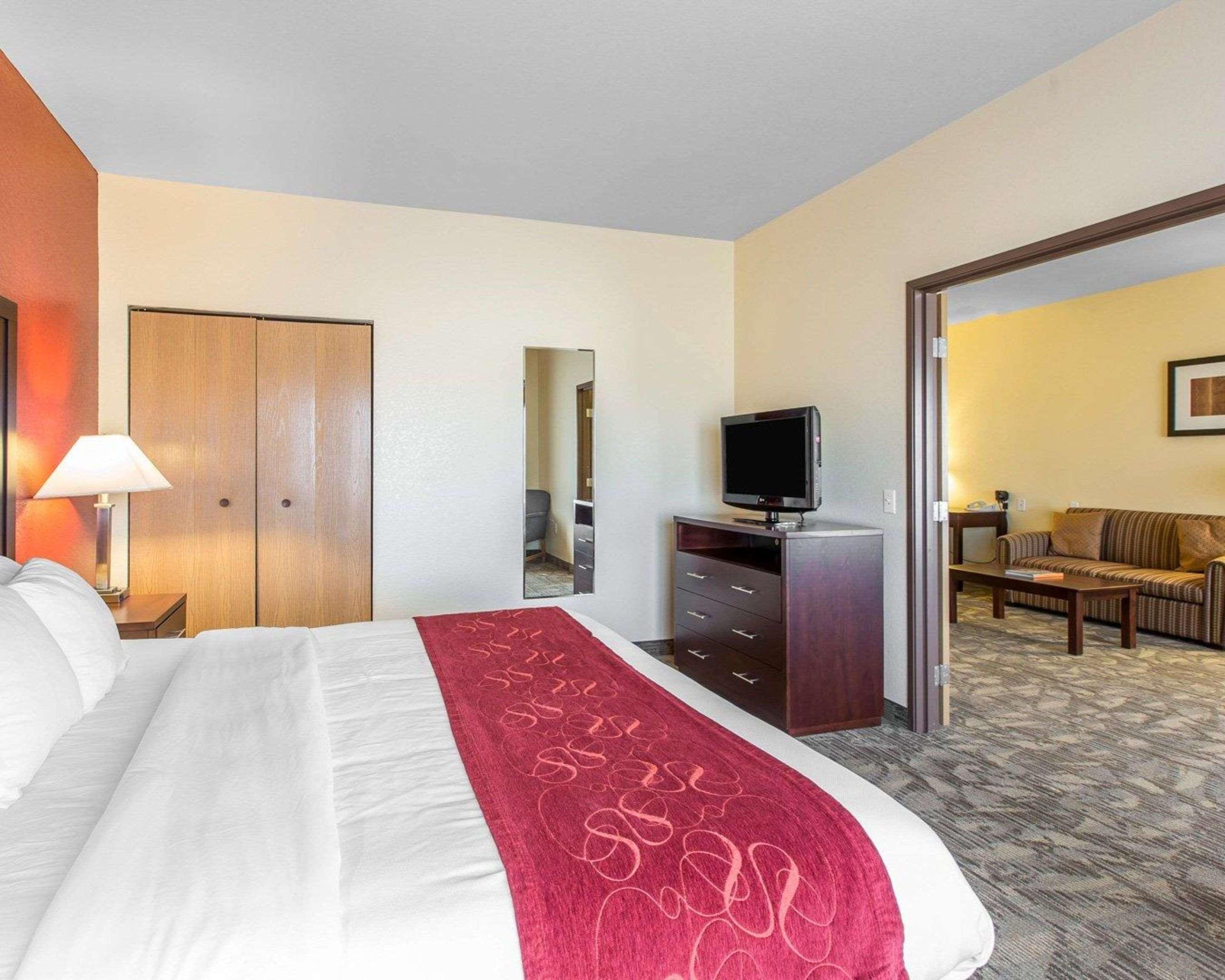 Comfort Suites Palm Desert I-10 מראה חיצוני תמונה