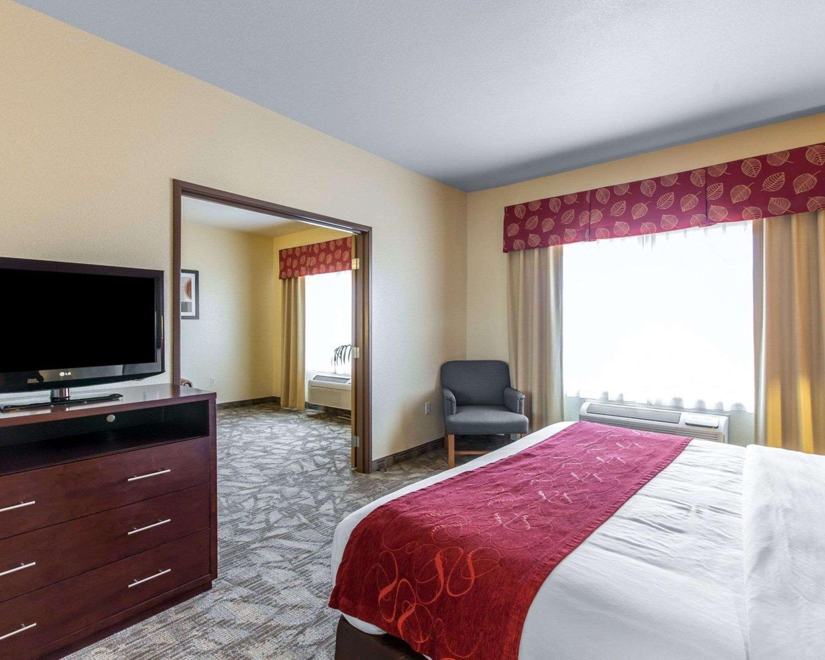 Comfort Suites Palm Desert I-10 מראה חיצוני תמונה