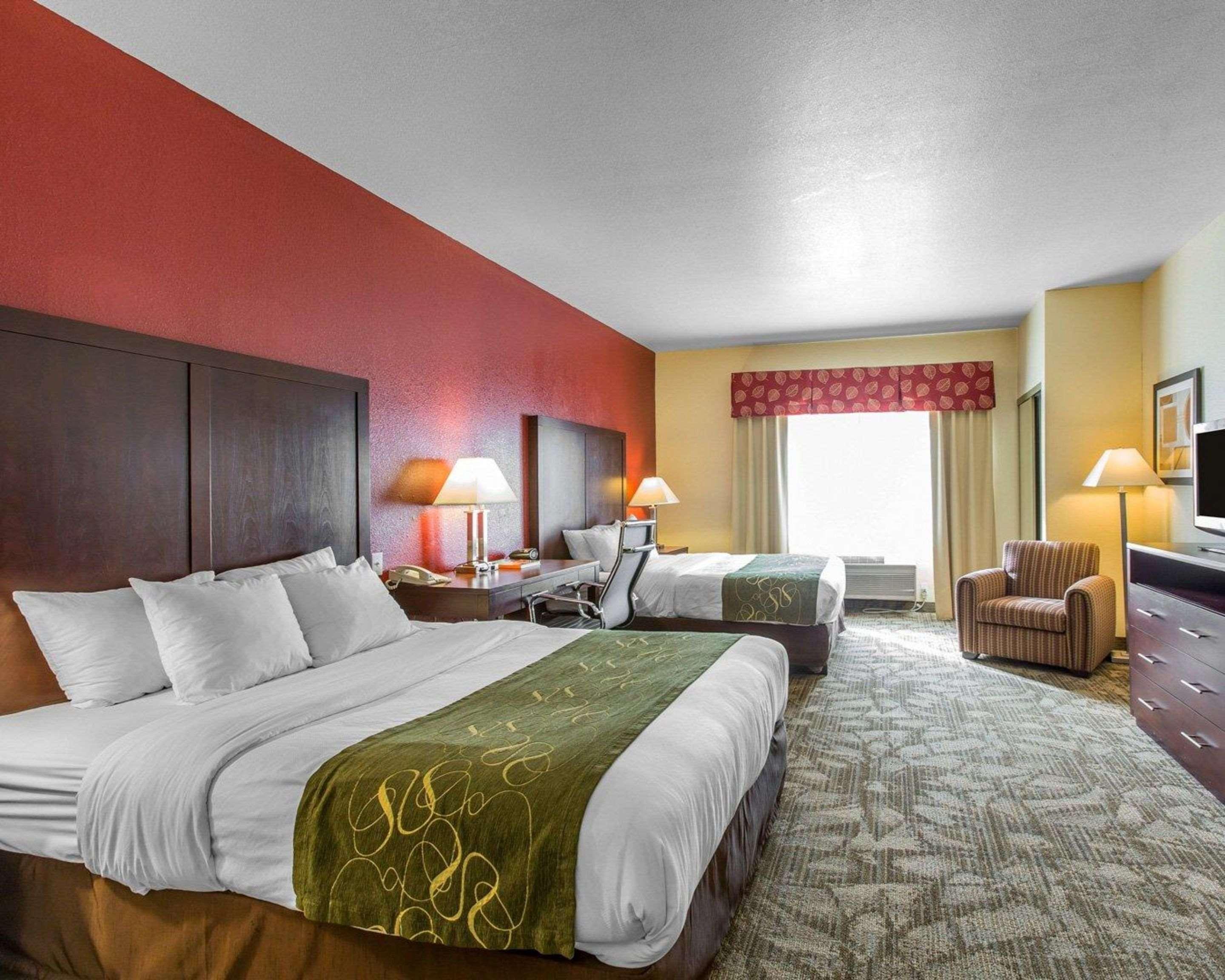 Comfort Suites Palm Desert I-10 מראה חיצוני תמונה
